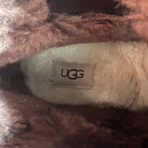 Men's UGG Neumel Chelsea in Brown Size 13 like new - Picture 6 of 8